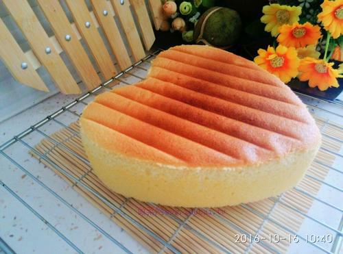 八寸戚風(fēng)心型蛋糕的做法