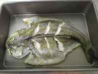 辣烤鱸魚(yú)的做法步驟9