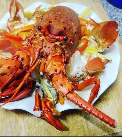 清甜味美的清蒸龍蝦怎么做？