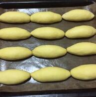 南瓜淡奶油面包的做法步驟6