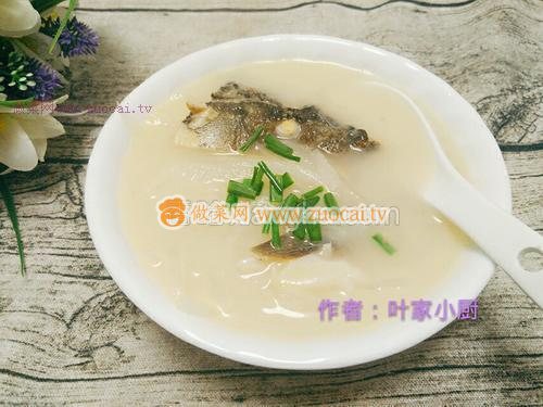 蘿卜魚(yú)頭湯的做法