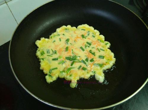 愛(ài)心雞蛋餅的做法