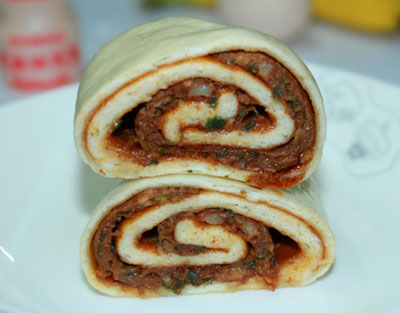 肉龍饅頭的制作方法圖解，肉龍怎么做好吃