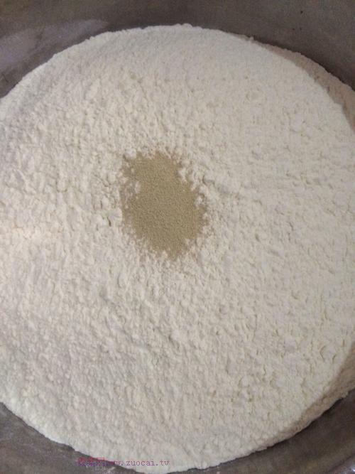 胡蘿卜豬肉包子的做法