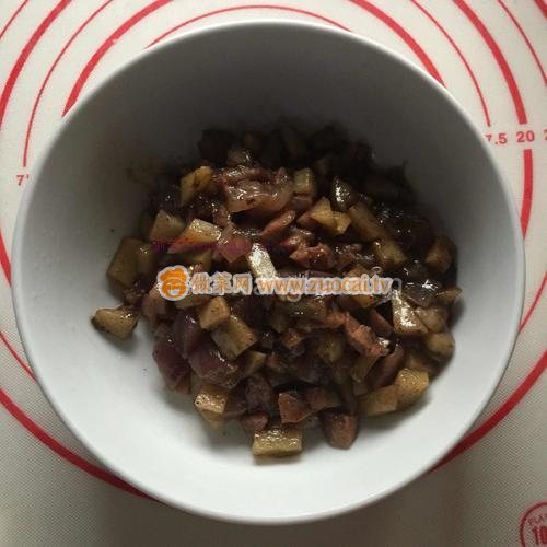 奶汁土豆面包的做法