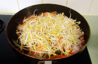 泡菜洋蔥紅蘿卜炒韓國年糕的做法步驟5