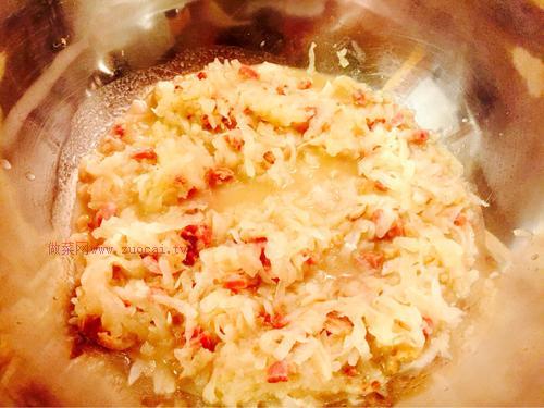 蒸臘味蘿卜糕的做法