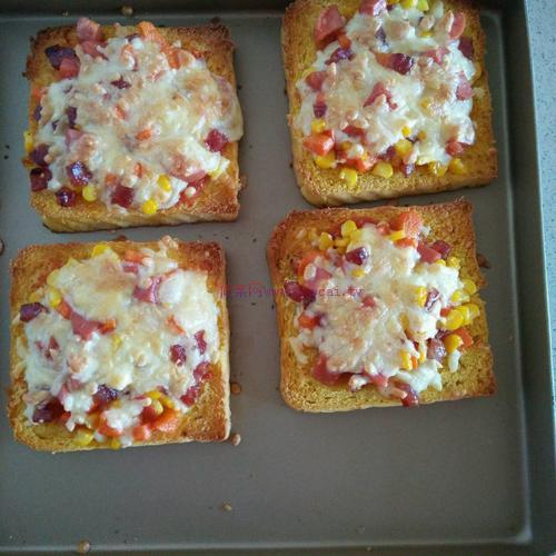 簡(jiǎn)單吐司披薩的做法