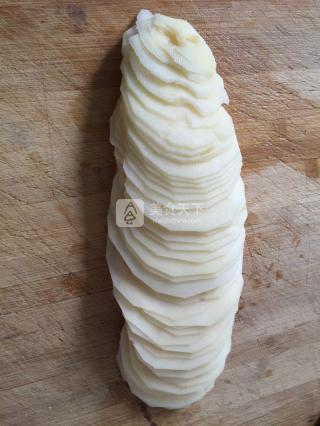 洋芋炒腌菜的做法步驟：1