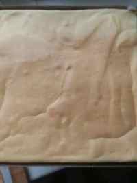 圣誕老人草莓卷#甜蜜之家圣誕季#的做法步驟6