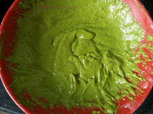 菠菜汁戚風(fēng)蛋糕的做法