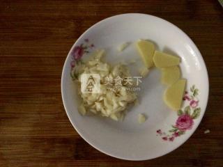 香菇燒油面筋的做法步驟：6