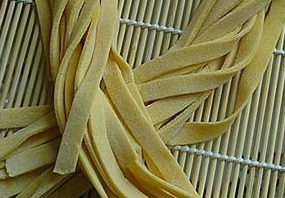 南瓜手搟面怎么做？