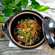 干鍋魚頭的做法