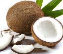 【椰子怎么吃】椰子怎么打開_椰子汁的功效