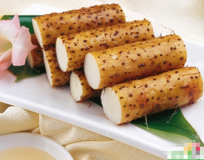 秋季干燥會(huì)傷肺 吃這些食物養(yǎng)肺免燥