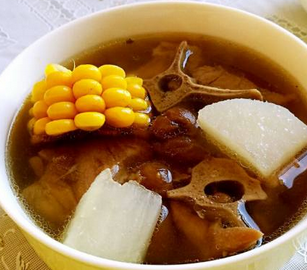 玉米蘿卜羊蝎子湯的家常做法