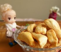 【菠蘿蜜干熱量】菠蘿蜜干的營養(yǎng)價(jià)值_菠蘿蜜干的功效