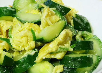 黃瓜炒蛋的家常做法