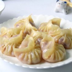 白菜紫甘藍(lán)豬肉餃子