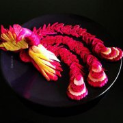 創(chuàng)意水果拼盤的做法