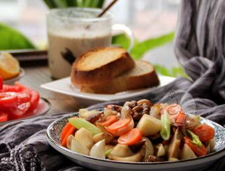 百合馬蹄小炒的家常做法