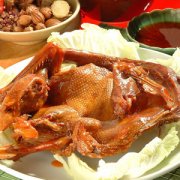 【鴨肉的功效】鴨肉的營養(yǎng)價值_鴨肉怎么做好吃