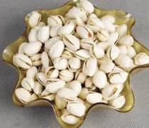 【開(kāi)心果的產(chǎn)地】開(kāi)心果的功效與作用_開(kāi)心果的食用禁忌