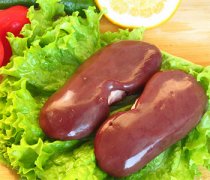 【豬腰子怎么洗】豬腰子怎么吃補(bǔ)腎_豬腰子的營養(yǎng)價值