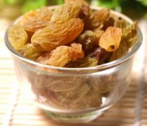 【葡萄干上火嗎】葡萄干要洗嗎_葡萄干吃多了會(huì)怎樣