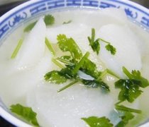 【白蘿卜湯的做法大全】白蘿卜湯的營養(yǎng)價值_如何挑選白蘿卜