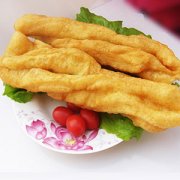 【油條炒荷蘭豆】油條炒荷蘭豆的做法_油條炒荷蘭豆的營養(yǎng)_油條炒荷蘭