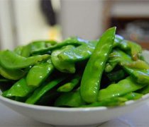 【荷蘭豆炒魷魚】荷蘭豆炒魷魚的做法_荷蘭豆炒魷魚的營養(yǎng)價值