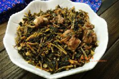 菜干燜排骨的家常做法