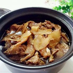 砂鍋姜母鴨的做法