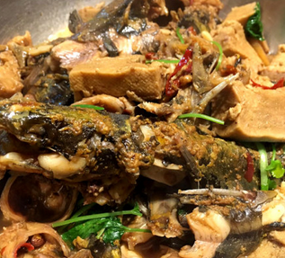 凍豆腐燒黃骨魚的家常做法