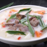 【牛腩燉白蘿卜】牛腩燉白蘿卜的做法_牛腩燉白蘿卜的營養(yǎng)價值