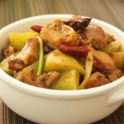 【清炒萵筍絲】清炒萵筍絲的做法_清炒萵筍絲怎么做才好吃