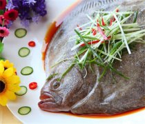 【清蒸多寶魚】清蒸多寶魚的做法_清蒸多寶魚怎么做好吃