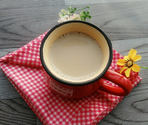 紅棗蘋果黑豆?jié){的家常做法