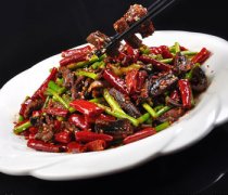 【鱔魚的做法大全】鱔魚湯的做法_鱔魚的營養(yǎng)價值及功效