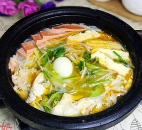 過(guò)橋米線的家常做法