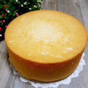 戚風(fēng)蛋糕的做法