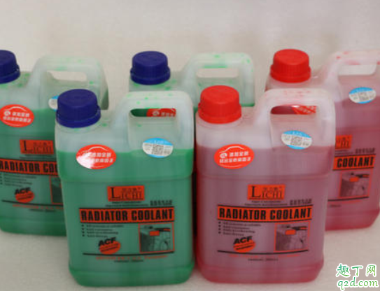 汽車(chē)?yán)鋮s液箱可以加水嗎 冷卻液沒(méi)漏也會(huì)變少嗎4