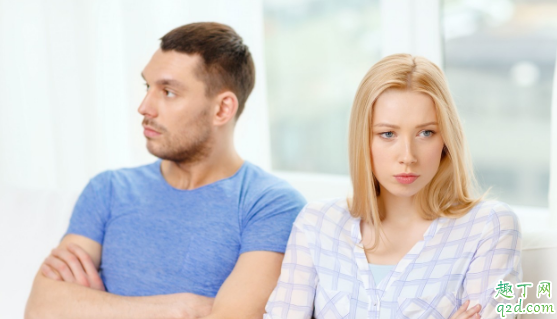 戀人間的冷暴力是怎樣形成的 如何回應男友的冷暴力1