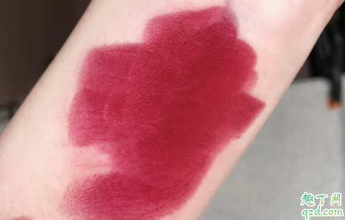 香奈兒847適合黃皮嗎 香奈兒2019圣誕限量847口紅試色2