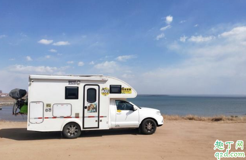 房車晚上睡覺怎么通風(fēng) 睡在房車?yán)飼?huì)不會(huì)缺氧1