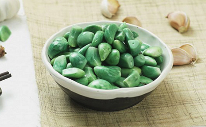 臘八蒜要加水嗎 臘八蒜加水還是不加水