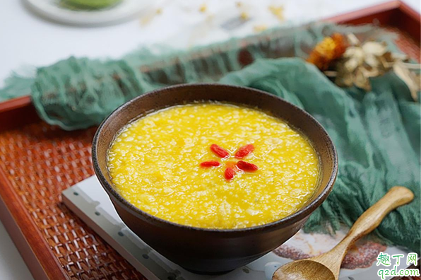 熬小米粥要不停的攪嗎 熬小米粥為什么要用勺子不停攪拌1