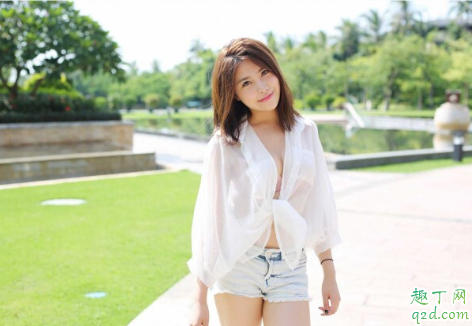 ?小蜜蜂直播VIP永久破解版在哪找 ?小蜜蜂直播二維碼免費(fèi)分享2